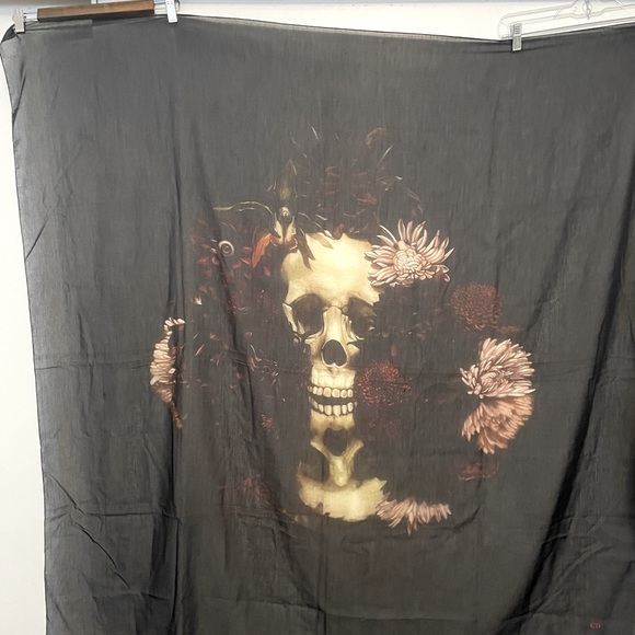 Vintage Dior shawl/scarf - Picture 1 of 4